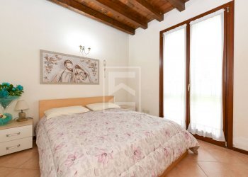 Foto 8 - Trilocale Località Sermana
 
1, Peschiera del Garda - foto 8