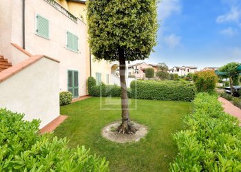 Foto 19 - Trilocale Località Sermana
 
1, Peschiera del Garda - foto 19