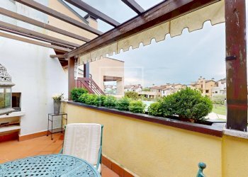 Foto 5 - Trilocale Località Sermana
 
1, Peschiera del Garda - foto 5