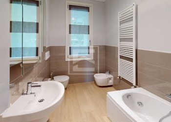 bagno - Appartamento Via Belvedere, Padenghe sul Garda - foto 21