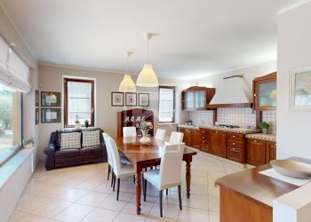 Foto 1 - Villa VIA MANTOVA, Desenzano del Garda - foto 1