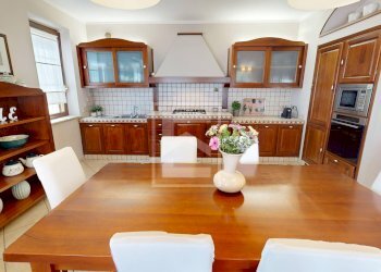 Foto 2 - Villa VIA MANTOVA, Desenzano del Garda - foto 2