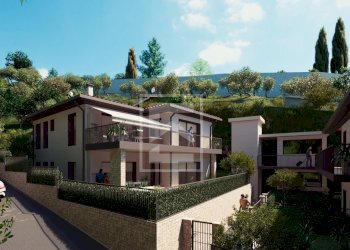 Foto 2 - Trilocale Via del Fontanone, Gardone Riviera - foto 2