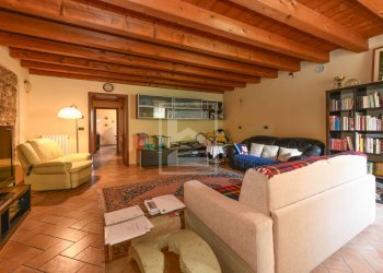 Foto 1 - Villa a Schiera Località martelli, Volta Mantovana - foto 1