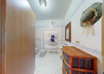 Foto 12 - Quadrilocale via castellana
 
18, Soiano del Lago - foto 12