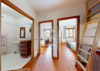 Foto 20 - Quadrilocale via castellana
 
18, Soiano del Lago - foto 20