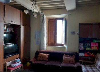 soggiorno - Four-room apartment piaggia della porta
 
5, Montalcino - photo 8