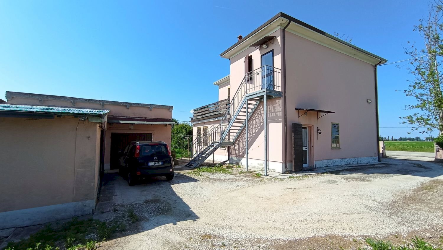 facciata - Casa semi indipendente Adriatico
 
330, Masi Torello - foto 3