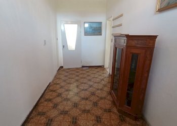 portone - Semi-detached house Adriatico
 
330, Masi Torello - photo 12