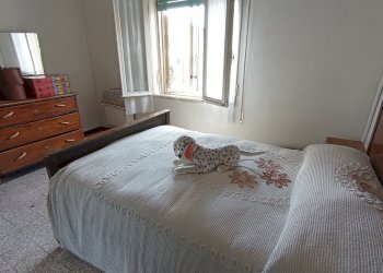 camera da letto - Independent house Garibaldi
 
27, Masi Torello - photo 11