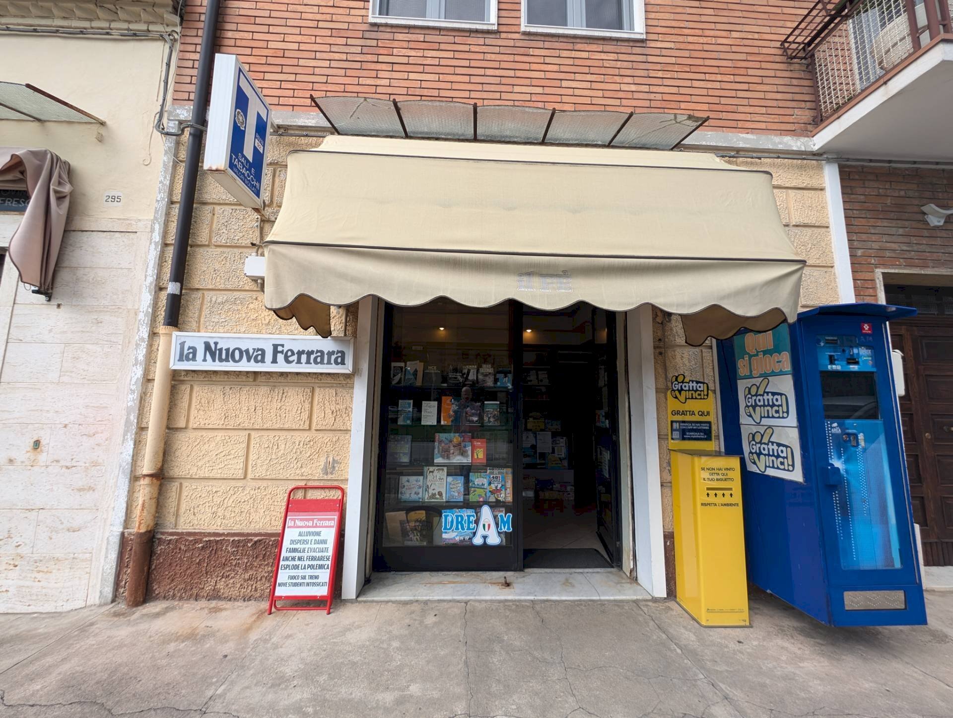 Foto 1 - Commercial Premises Via Santa Margherita
 
297, Ferrara - photo 1