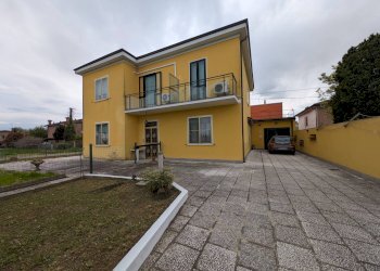 Foto 1 - Casa semi indipendente Via Bologna
711, Ferrara - foto 1