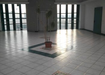 Foto 2 - Office Via Granarolo
 
00, Faenza - photo 2