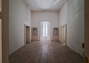 Foto 19 - Stabile - Palazzo Via SS. Annunziata
 
21/23, Taranto - foto 19