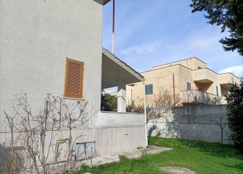 Foto 12 - Villa Via Lucio Ridenti
 
6, Taranto - foto 12
