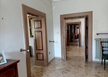 Foto 3 - Appartamento Via Vitt. Emanuele
 
35, San Giorgio Ionico - foto 3