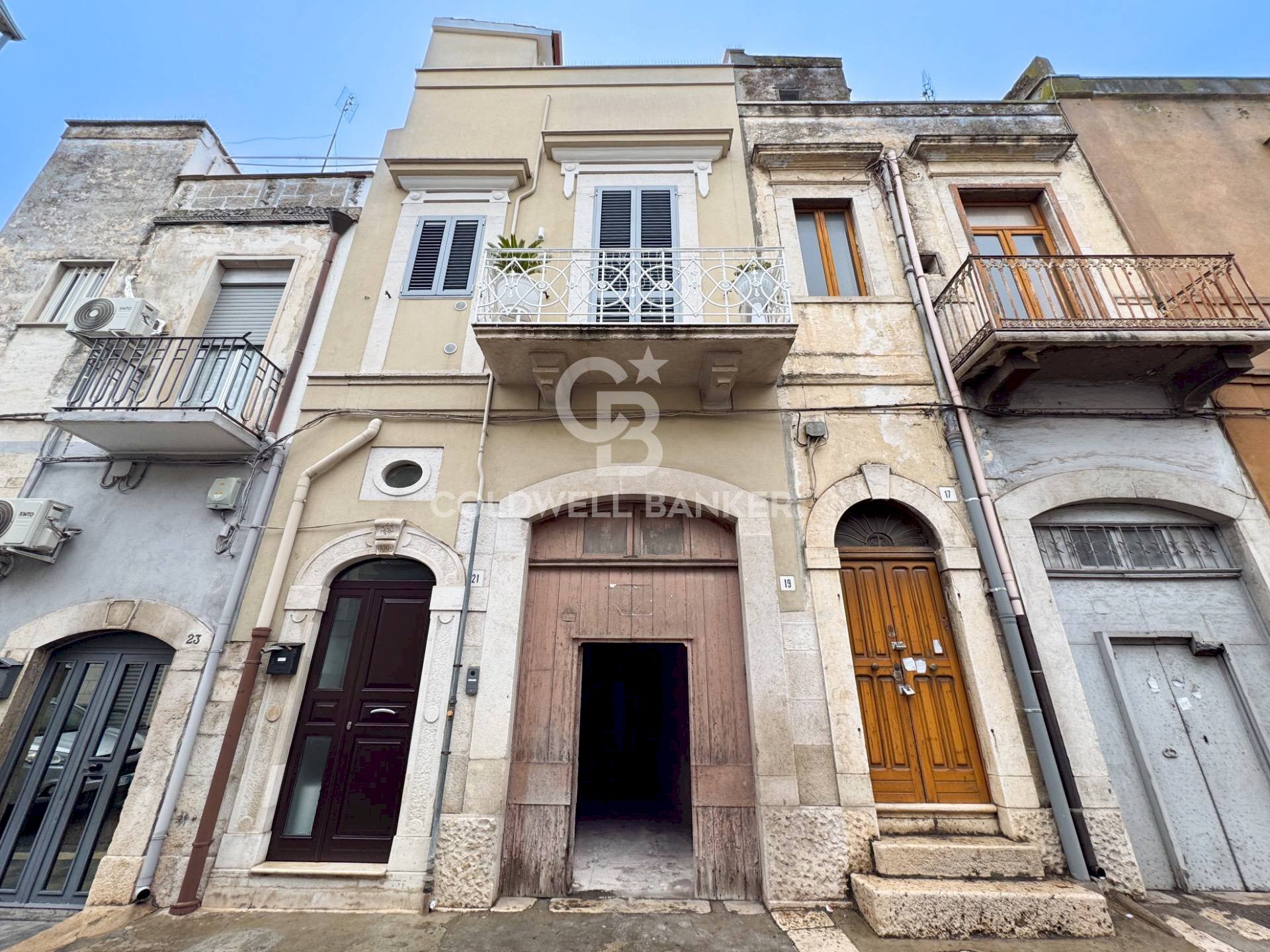 Foto 1 - Trilocale Via Imperatore Augusto
 
19, Andria - foto 1