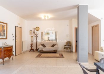 Foto 6 - Villa via Capirro 1
 
4, Trani - foto 6