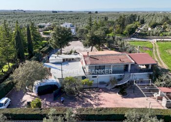 Foto 1 - Villa Andria Troianello Montegrosso, 76123 Andria BT
 
snc, Andria - foto 1