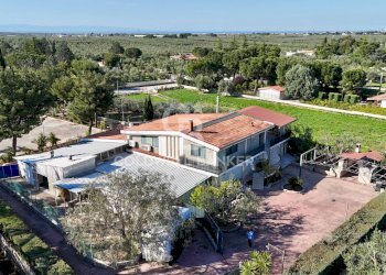 Foto 3 - Villa Andria Troianello Montegrosso, 76123 Andria BT
 
snc, Andria - foto 3