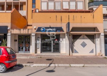 Foto 2 - Commercial Premises VIA G. CERUTI
 
76, Andria - photo 2