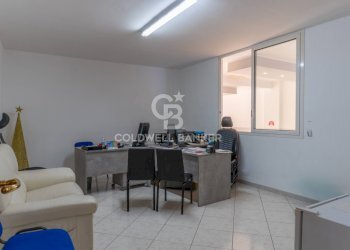 Foto 11 - Commercial Premises VIA G. CERUTI
 
76, Andria - photo 11