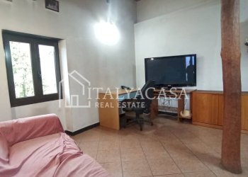 Foto 8 - Quadrilocale via cava
 
4, Triora - foto 8