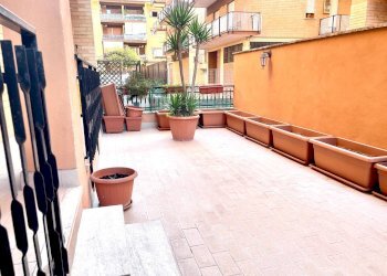 Foto 24 - Three-room apartment via Cavour
 
32, Pomezia - photo 24