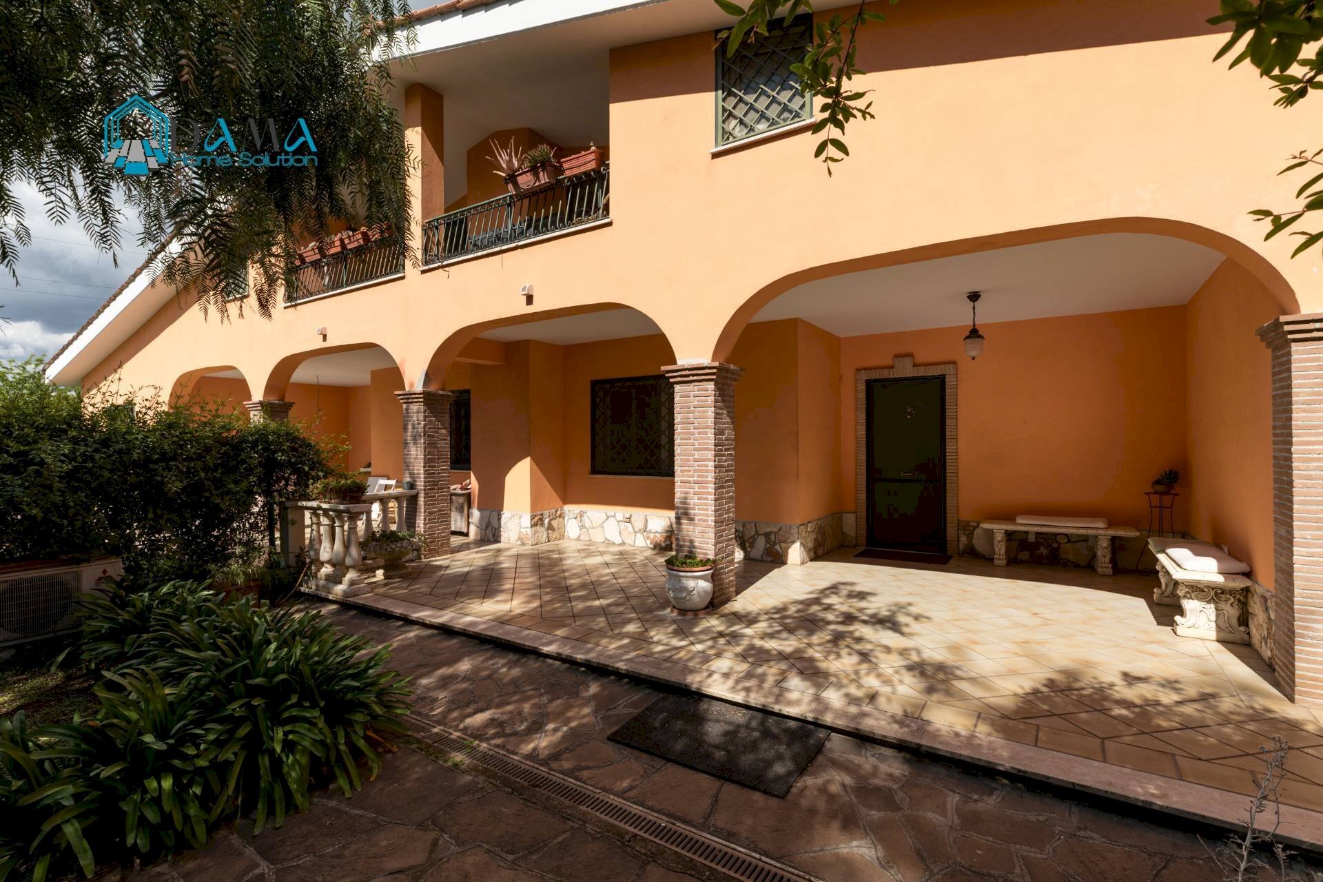 Foto 1 - Villa a Schiera via Canada
 
21, Pomezia - foto 1