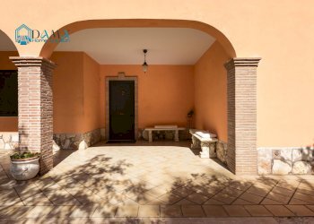 Foto 3 - Villa a Schiera via Canada
 
21, Pomezia - foto 3