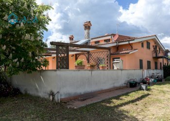 Foto 65 - Villa a Schiera via Canada
 
21, Pomezia - foto 65