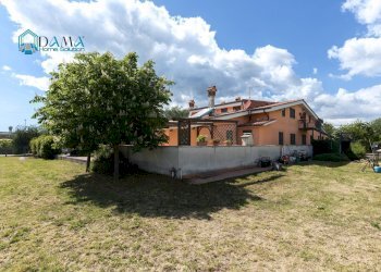Foto 68 - Villa a Schiera via Canada
 
21, Pomezia - foto 68