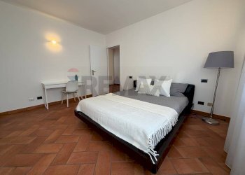 Camera / camera da letto - Quadrilocale Via Schignano
 
54, Argegno - foto 8