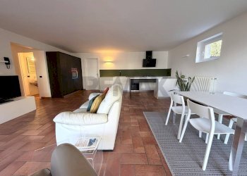 Sala da pranzo - Quadrilocale Via Schignano
 
54, Argegno - foto 22