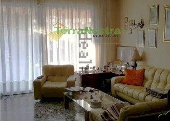 \nFoto 3\n - Apartment VIA UMBERTO I
 
81, Maniago - photo 3