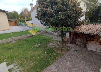 \nFoto 8\n - Casa indipendente VIA SAN SILVESTRO
 
9, Fanna - foto 8