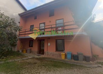 \nFoto 2\n - Semi-detached house via Piave
 
56, Maniago - photo 2