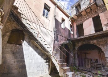 Foto 1 - Casa semi indipendente via Gangi
 
60, Acireale - foto 1