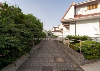 Foto 3 - Trilocale C.DA SAN FILIPPO
 
SNC, Letojanni - foto 3