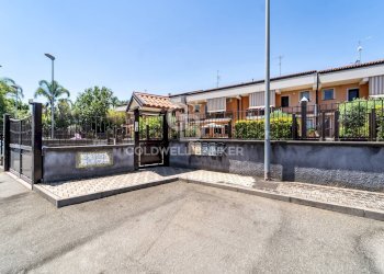 Foto 1 - Villa a Schiera VIA CARICO
 
133, Acireale - foto 1