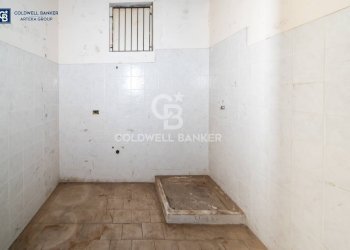 Foto 12 - Locale Commerciale via Umberto
 
16, Santa Venerina - foto 12