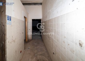 Foto 13 - Locale Commerciale via Umberto
 
16, Santa Venerina - foto 13