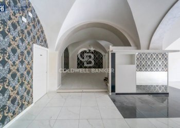 Foto 8 - Shop Piazza Giuseppe Garibaldi
 
33, Acireale - photo 8