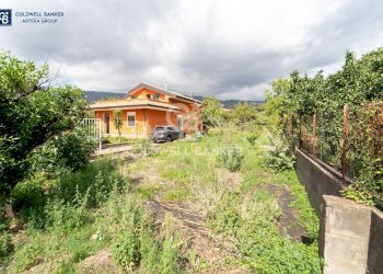 Foto 1 - Villa Via Salvador Allende
 
5, Zafferana Etnea - foto 1