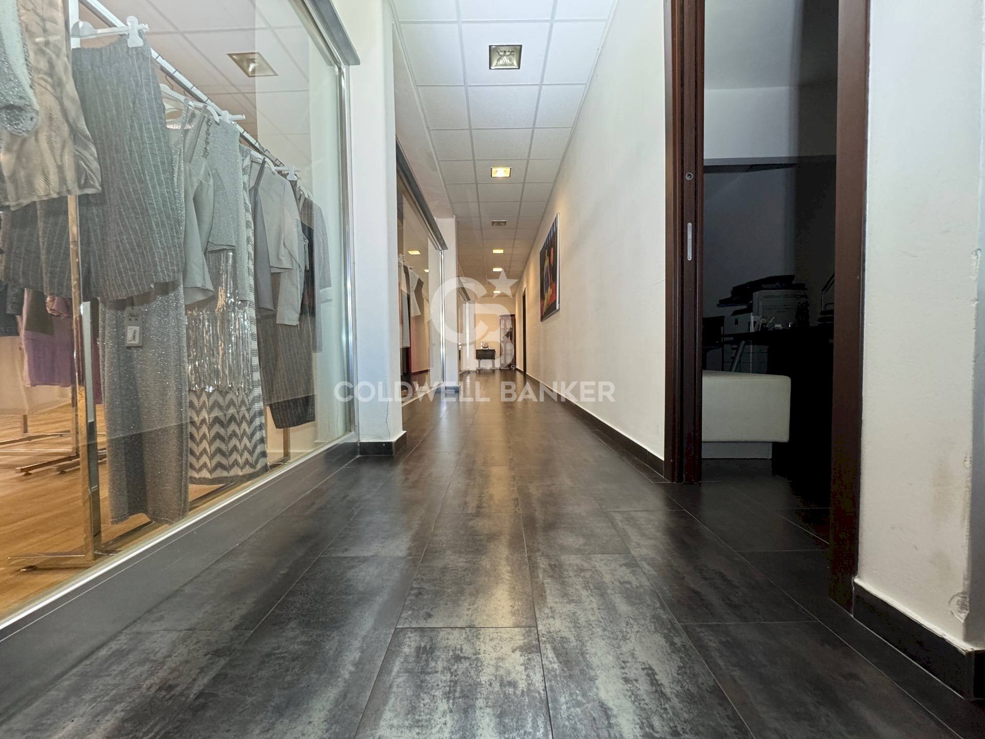 Foto 2 - Commercial Premises Via leucatia
121, Catania - photo 2