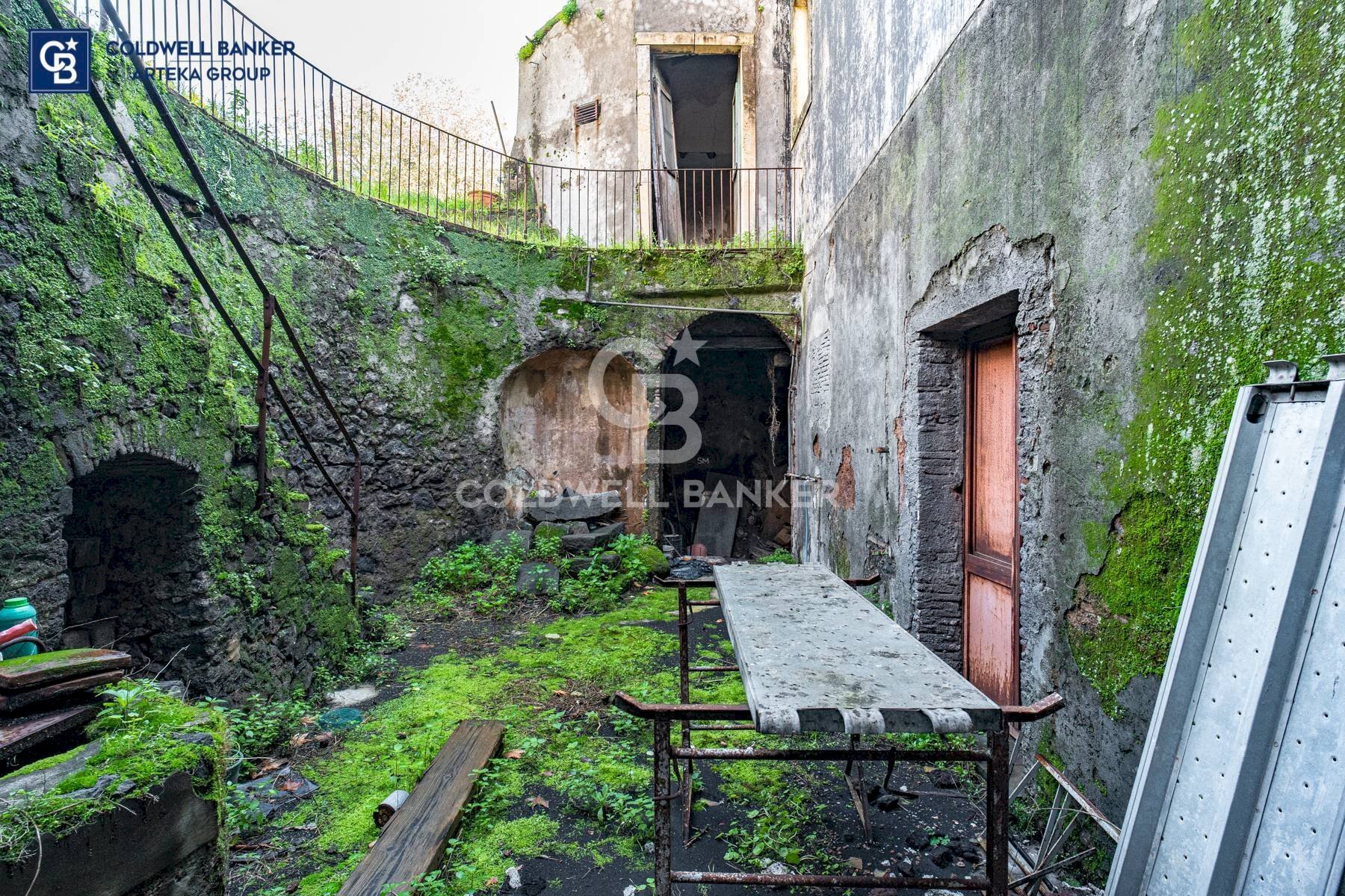 Foto 3 - Independent house Viale Principe Amedeo
 
1 - 7, Acireale - photo 3