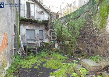 Foto 7 - Casa indipendente Viale Principe Amedeo
 
1 - 7, Acireale - foto 7