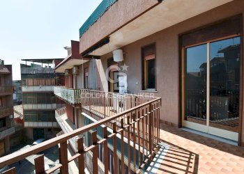 Foto 12 - Quadrilocale via Vittorio Emanuele
 
330, Aci Catena - foto 12