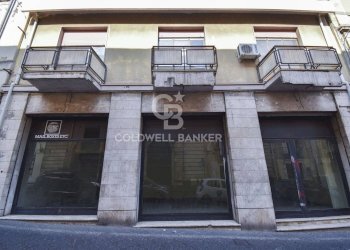 Foto 1 - Shop VIA VITTORIO EMANUELE III
 
174, Acireale - photo 1