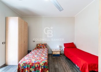 Foto 14 - Quadrilocale VIA RIBERA (STAZZO)
 
37, Acireale - foto 14